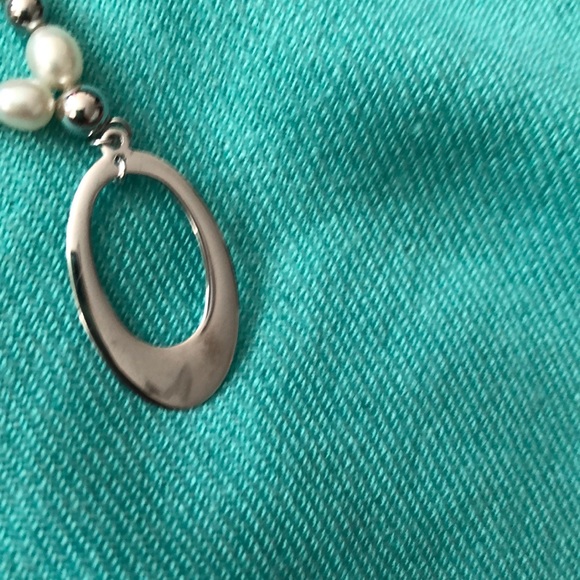 Charming Genuine Cultured Pearls 5-8mm Necklace - Picture 3 of 4